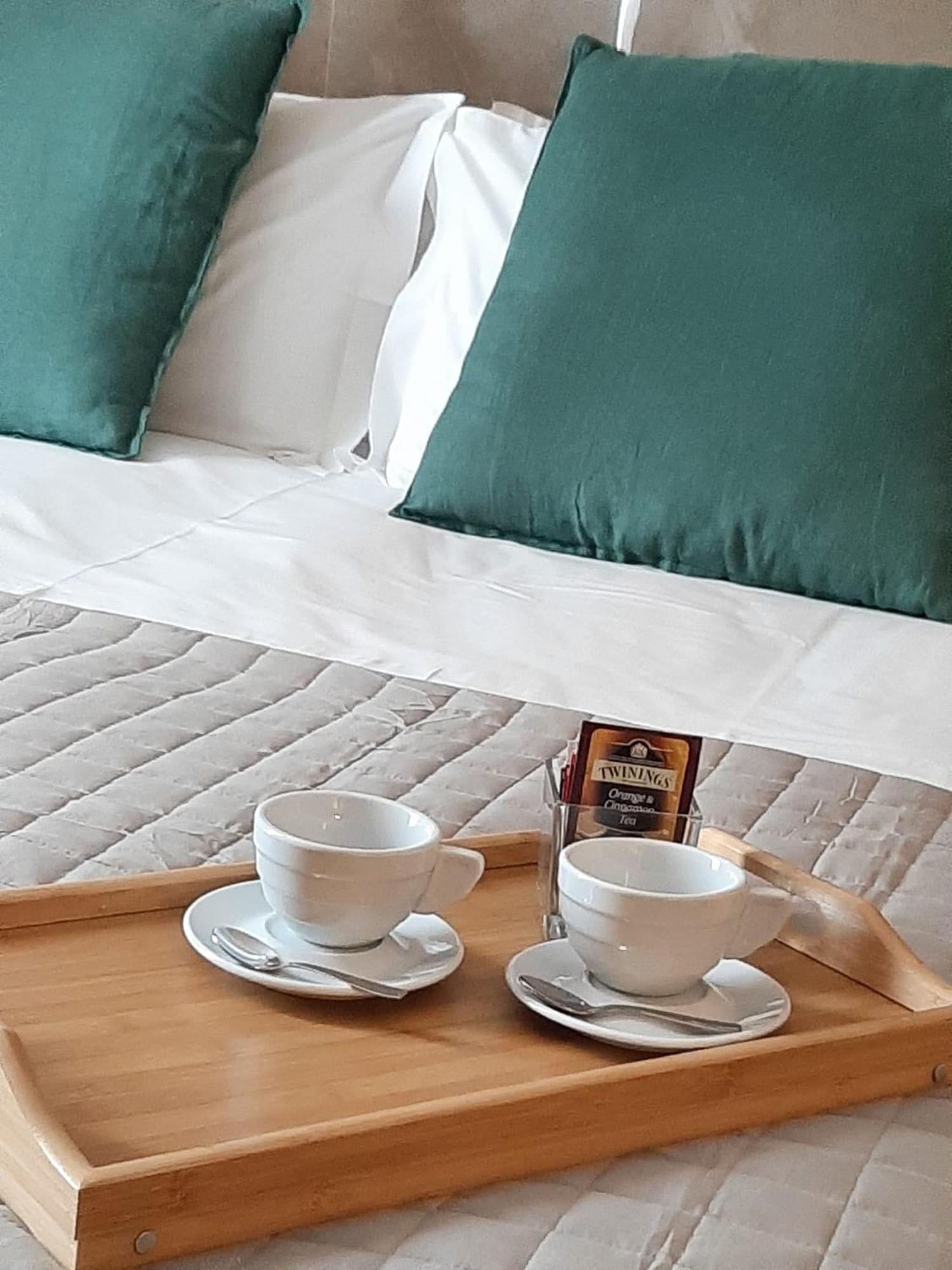 Baaria House Hotel Barcellona Pozzo di Gotto Eksteriør billede